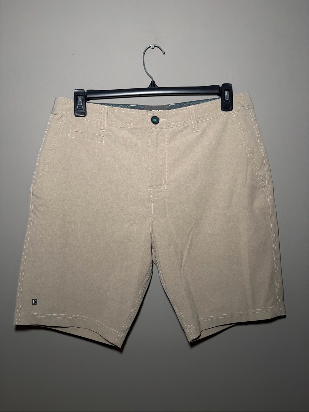 Linksoul Boardwalker Recycled Poly Amphibious Short Khaki Stretch Golf Shorts 34